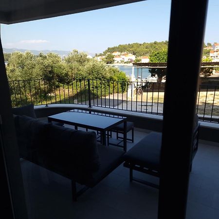Apartments Marebella Лумбарда Экстерьер фото